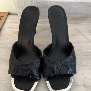 DKNY Black Women's Slide Sandals